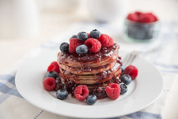 Schoko-Pancakes mit Kakaopulver – Luftig, schokoladig & einfach gemacht
