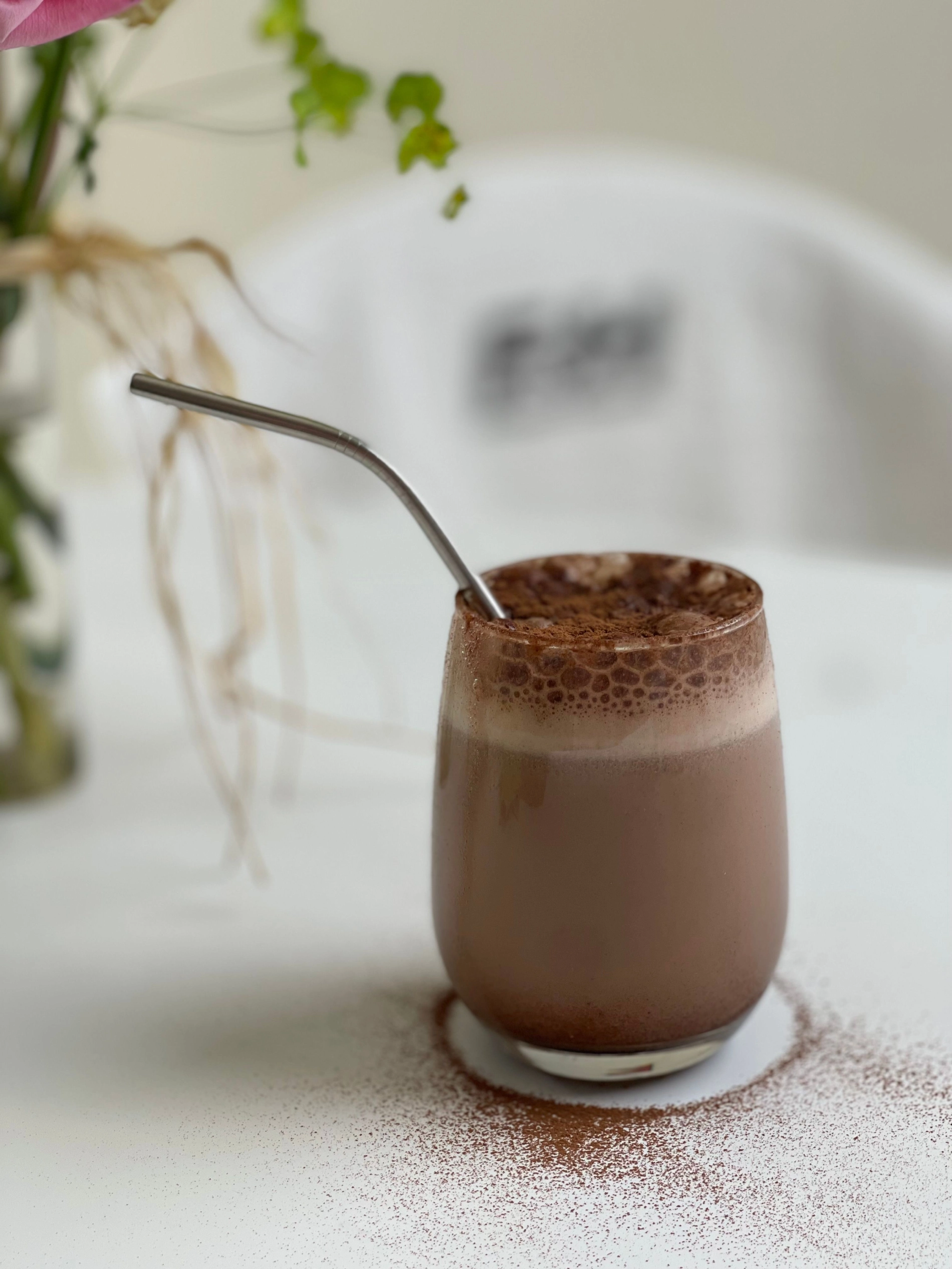 Dark Chocolate Cold Brew – Kalt extrahierter Kakao mit Tiefe und Klarheit